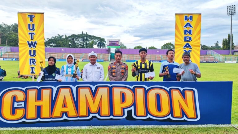 Polres Ciamis Beri Pengamanan Turnamen Sepak Bola Tut Wuri Handayani Cup