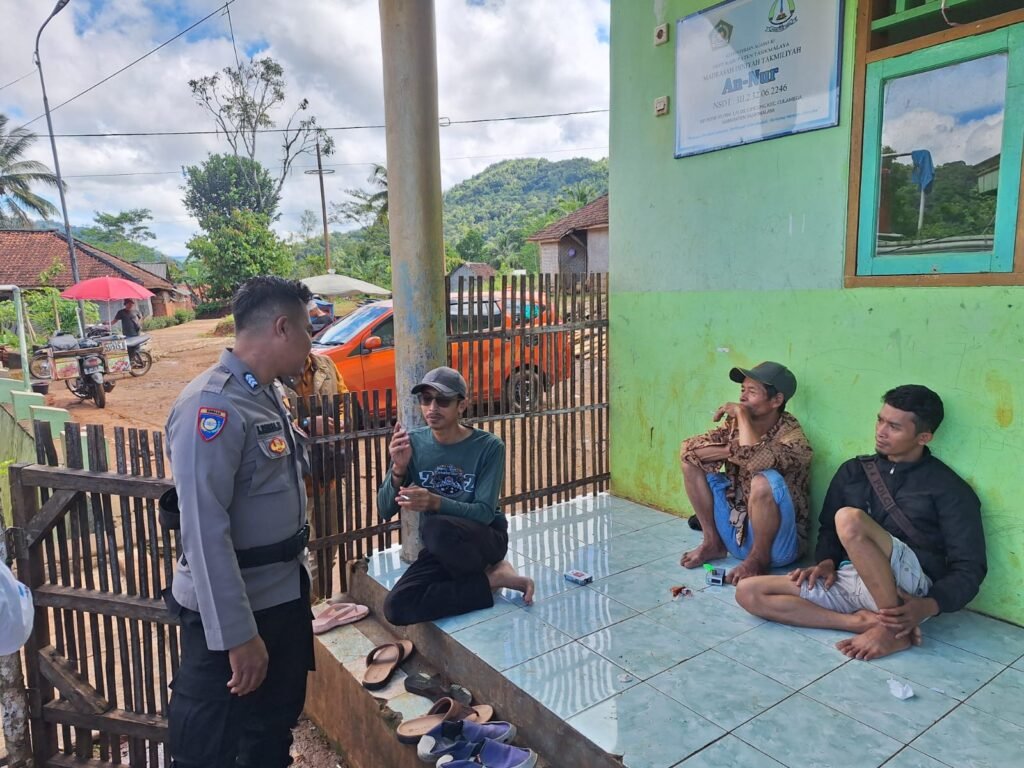 Cipkon Kamtibmas, Polsek Sukadana Polres Ciamis Koorkom Bareng Warga Sukarasa