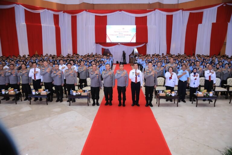 Pelajar SMA Taruna Nusantara Kunjungi STIK Polri, Kenali Dunia Kepolisian Lebih Dekat