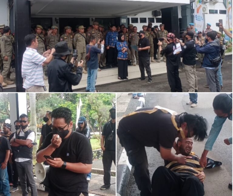 Jurnalis Subang Gelar Unjukrasa Tuntut APH Serius Tangani Tindakan Premanisme yang Menimpa Hadi.