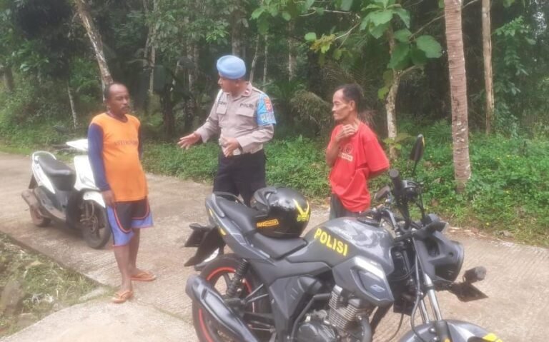 Cipkon Kamtibmas, Polsek Sukadana Polres Ciamis Koorkom Bareng Warga Desa Salakaria