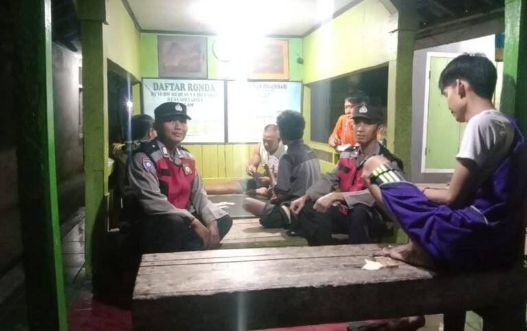 Berikan Rasa Nyaman, Polsek Rajadesa Polres Ciamis Intens Patroli KRYD ke Pemukiman Warga