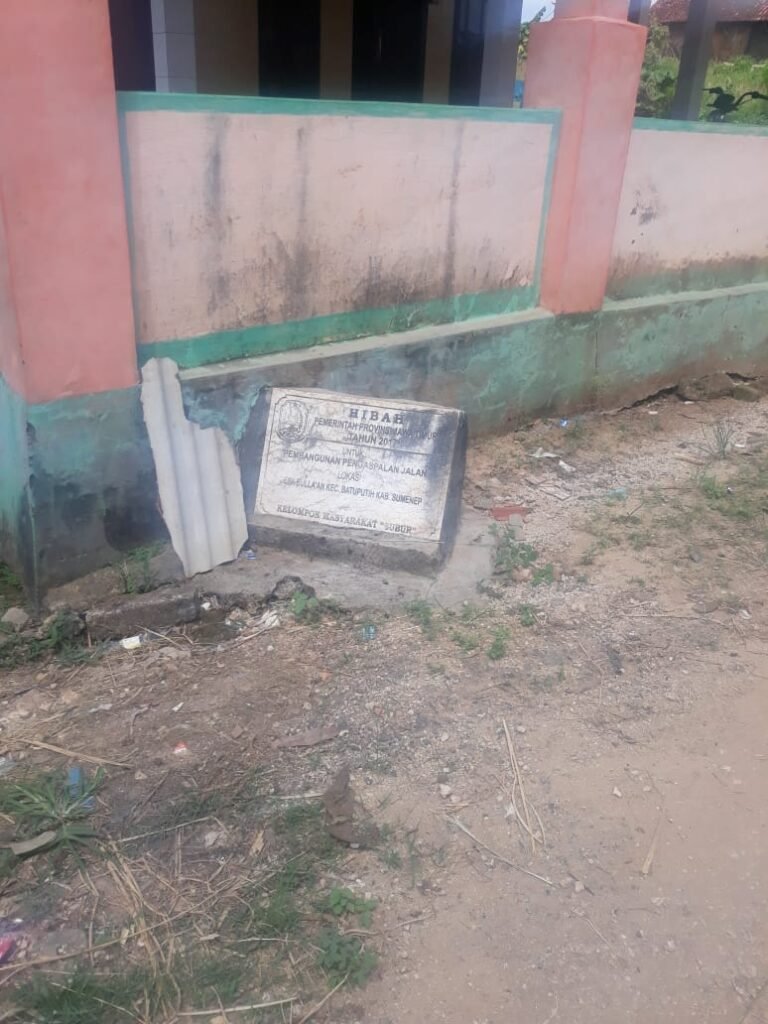 Diduga Siluman, Proyek Pengaspalan Hibah 2017 di Sumenep Tak Jelas Keberadaannya