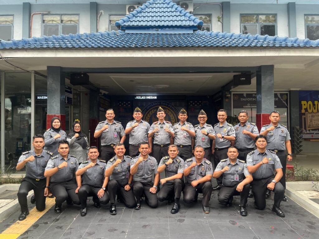 Rutan Kelas I Medan Gelar Apel Penyematan Tanda Pangkat dan Pelepasan Pegawai Purna Tugas