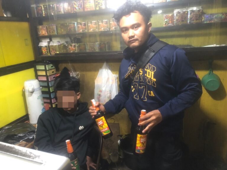 Sat Narkoba Polres Garut Kembali Amankan Puluhan Botol Miras