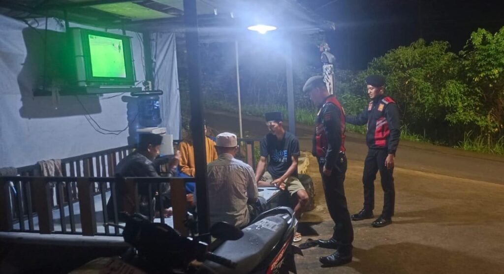 Ops Pekat, Sat Samapta Polres Ciamis Turun ke Jalan Berantas Premanisme di Pemukiman Warga