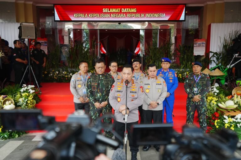 Kapolri Instruksikan Kawal Program Pemerintah hingga Tingkatkan Kemampuan Personel di Rakernis Baharkam-Korbrimob