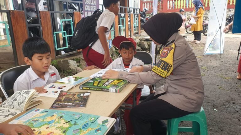 Perkuat Sinergitas, Polsek Ciamis Koorkom Kamtibmas Saat Terima Kunjungan Pusdasip di Desa Pusakanagara