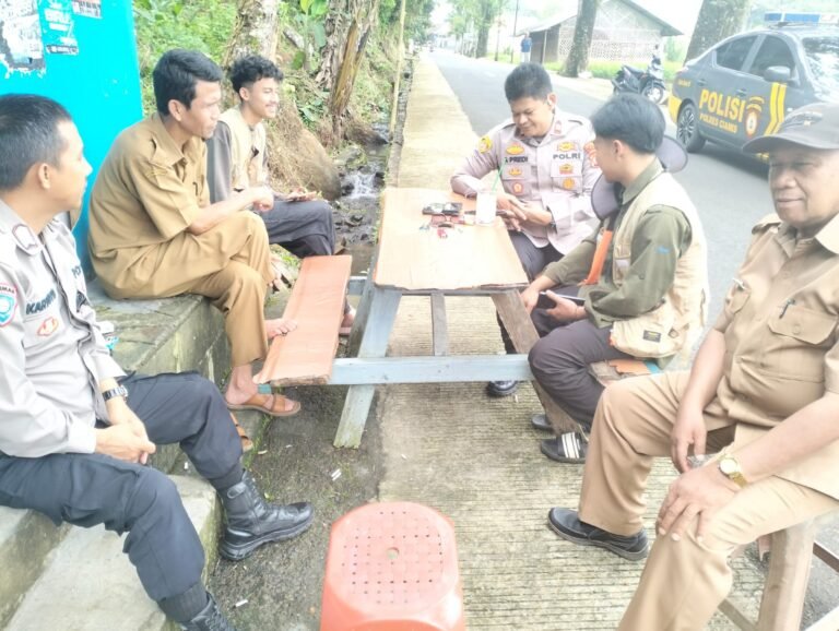 Polsek Cihaurbeuti Siapkan Keamanan Lokasi Kunjungan Gubernur Jabar, Kapolres Ciamis Tekankan Sinergi dan Kewaspadaan Warga