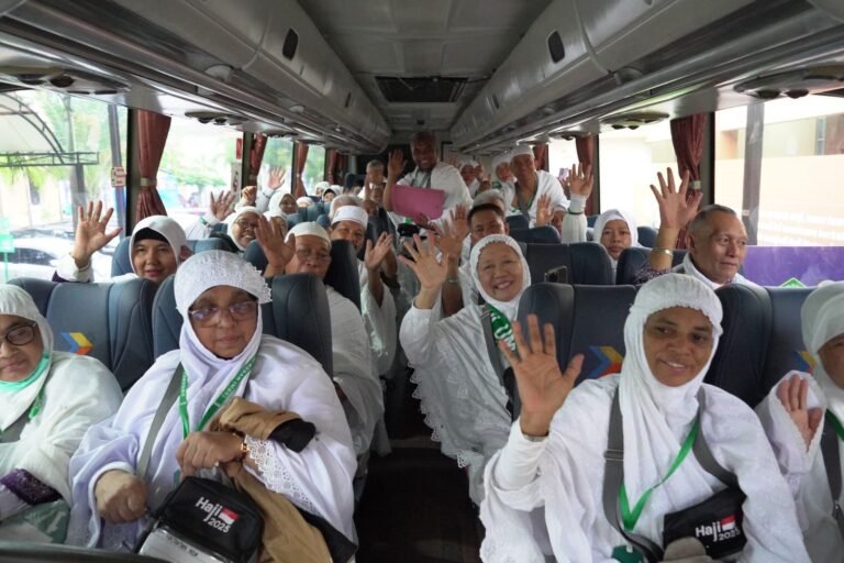 Kloter Pamungkas Diberangkatkan, Proses Pemulangan Jemaah Haji Dimulai 12 Juni 2025