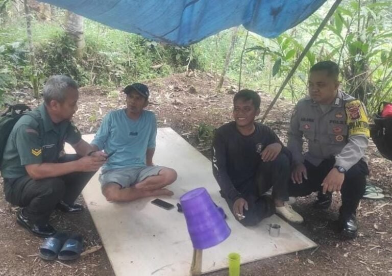 Bhabinkamtibmas Desa Sindangsari Gencarkan Sambang Warga, Ajak Tingkatkan Kewaspadaan dan Kerukunan