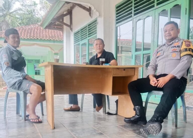 Polsek Sukadana Perkuat Hubungan dengan Warga Lewat Silaturahmi Kamtibmas di Desa Bunter