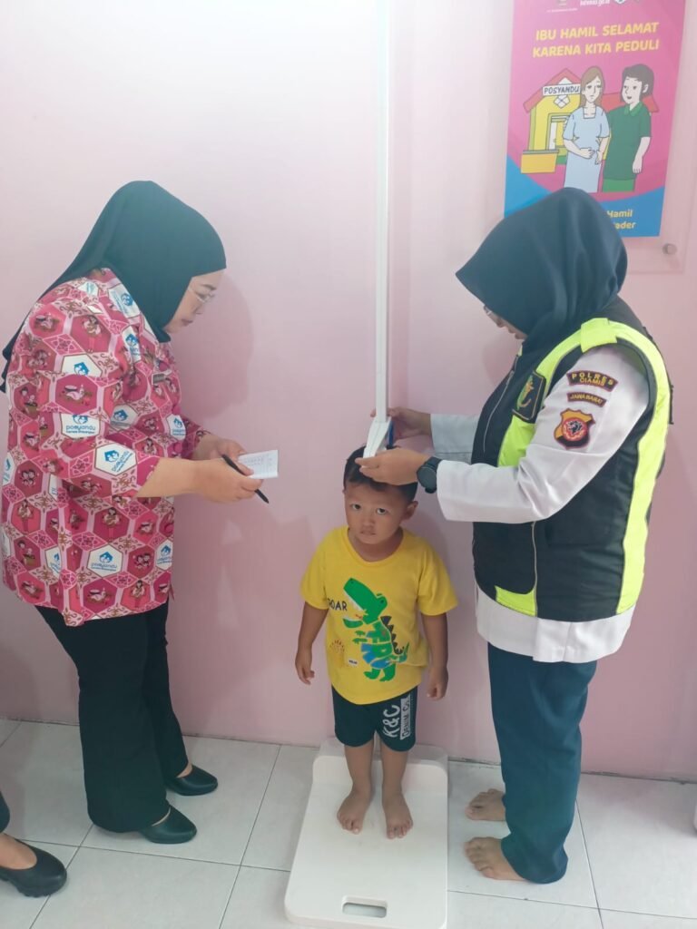 Posyandu Kemala Bhayangkari Ciamis: Komitmen Rutin Pantau Tumbuh Kembang Anak Bangsa