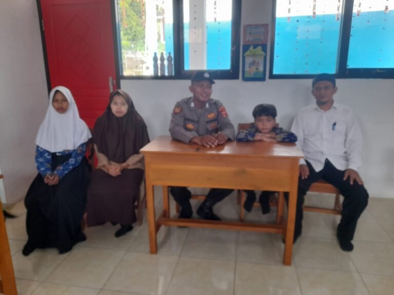 Sambang Edukatif Polsek Rajadesa: Beri Pesan Kamtibmas Khusus untuk Siswa SLB As-Surur