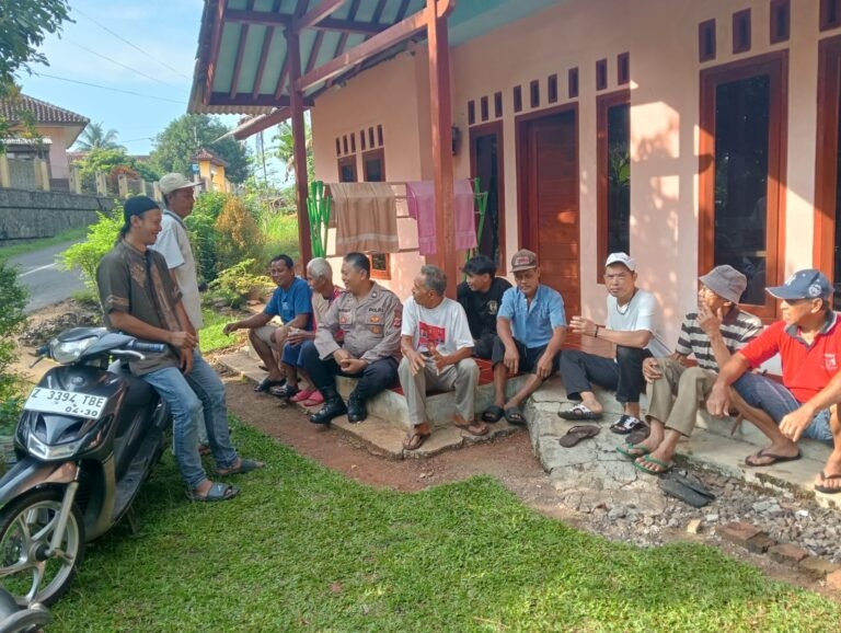 Sat Samapta Polres Ciamis Patroli Kamtibmas ke Obvit, Kali Ini Bank Bukopin Ciamis Jadi Sasaran