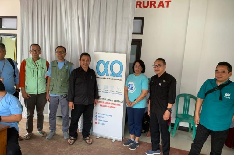 Bentuk Kepedulian Puskesmas Citeras Gelar Bhakti Sosial Bantu Warga Berupa Operasi Katarak.