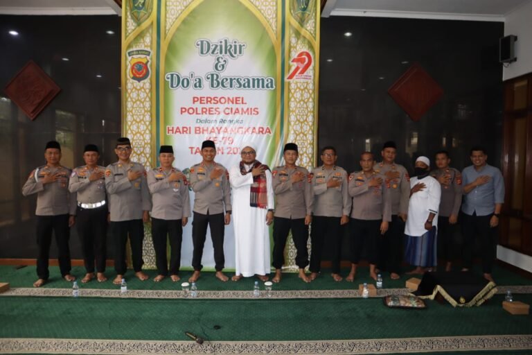 Perkuat Keimanan dan Dedikasi, Polres Ciamis Gelar Dzikir dan Doa Bersama Peringati Hari Bhayangkara ke-79