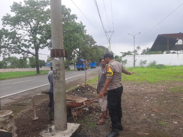 Perkuat Sinergitas, Polsek Cikoneng Polres Ciamis Koorkom ke Warga Bojonggaok Desa Gunungcupu