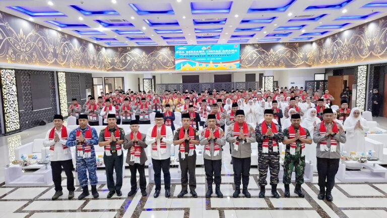 Polda Jawa Barat Gelar Doa Lintas Agama dalam Rangka HUT Bhayangkara ke-79