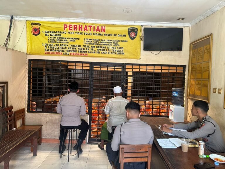 Bukan Hanya Fisik, Mental Tahanan Juga Dibina: Polres Ciamis Gelar Binrohtal Rutin