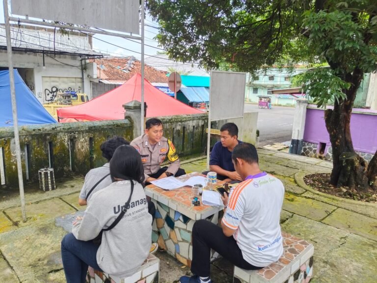 Pererat Sinergi dengan Tokoh Pemuda, Polsek Ciamis Gelar Sambang dan Silaturahmi di Kelurahan Ciamis