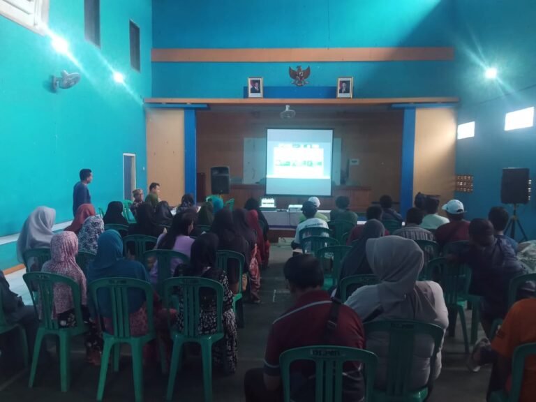 Polsek Cijeungjing Kawal Sosialisasi Program Jabar Caang, Warga Apresiasi Kehadiran Polri dalam Pelayanan Sosial