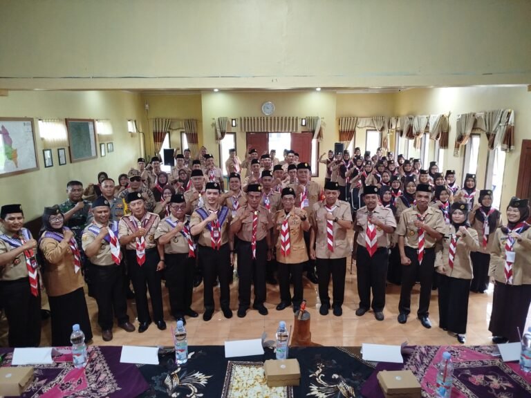 Polsek Ciamis Dukung Penuh Pendidikan Kepramukaan, Jaga Kondusifitas di Kursus Pembina Pramuka Mahir Dasar Sadananya
