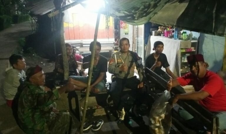 Cegah Tindak Kriminalitas di Malam Hari, Polsek Pamarican Polres Ciamis Patroli Biru