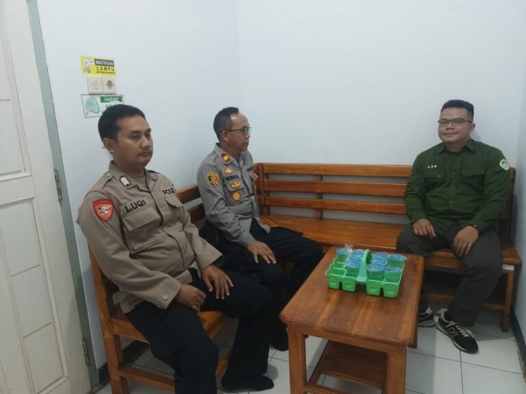 Cipkon Kamtibmas, Polsek Rancah Polres Ciamis Koorkom Bareng Pegawai Klinik Purwa Sehat