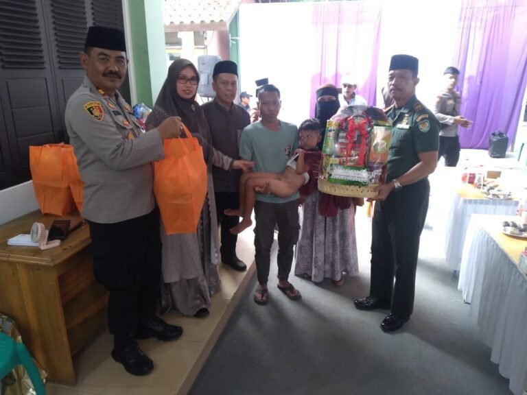 Kapolsek Lakbok Hadiri Khitanan Masal Acara Tokoh Masyarakat Desa Sukamulya