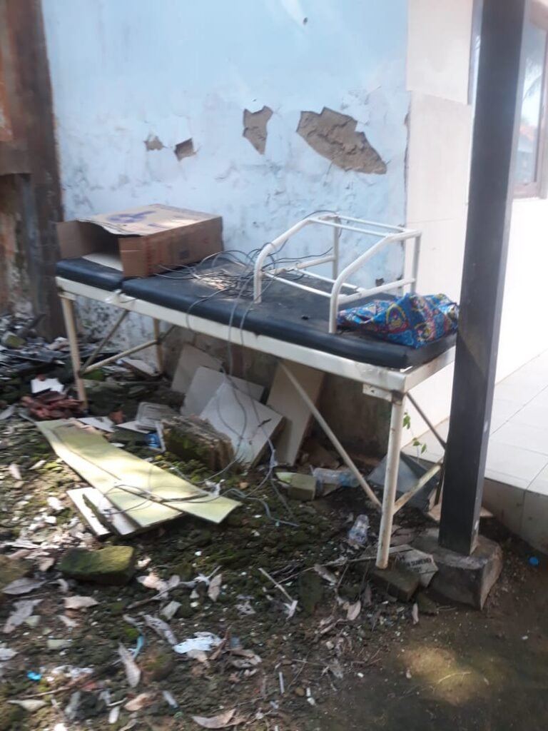 Kades Kasengan Diduga Meradang Saat Dikonfirmasi Terkait Poskesdes Kumuh dan Tutup di Jam Kerja