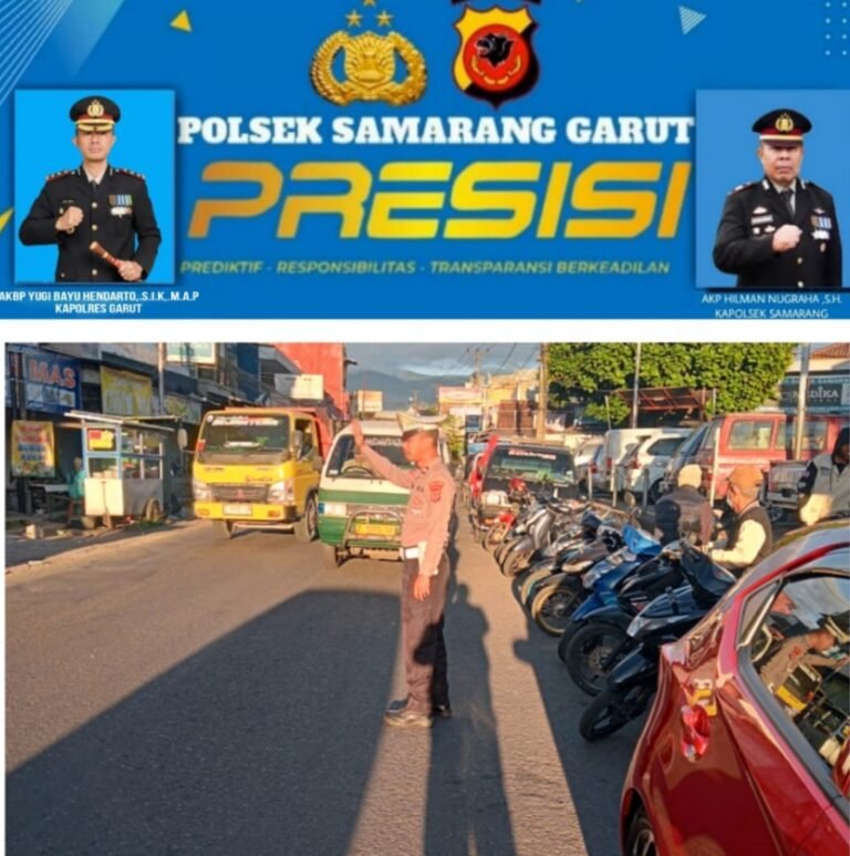 Polsek Samarang Laksanakan Giat Pengaturan Lalu Lintas Pagi Hari di Wilayah Samarang.