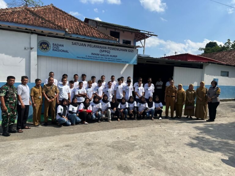 Bhabinkamtibmas Monitoring Verifikasi Gizi di Desa Mekarjadi, Wujud Kepedulian Polri terhadap Kesejahteraan Masyarakat