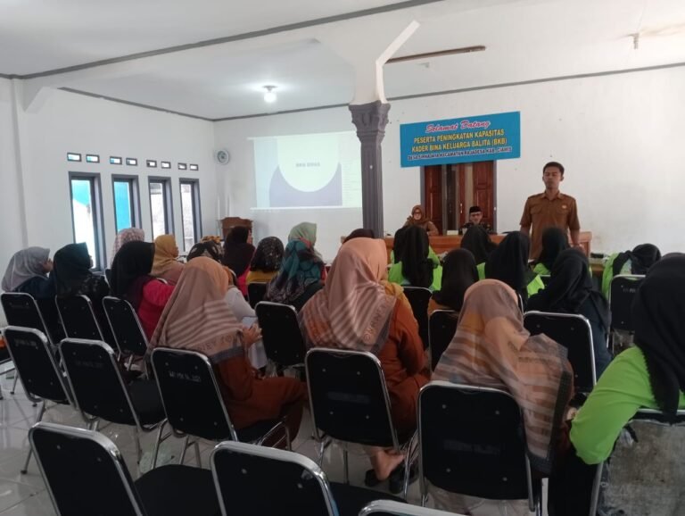 Polsek Rajadesa Aktif Dukung Penanganan Stunting di Desa Sirnajaya