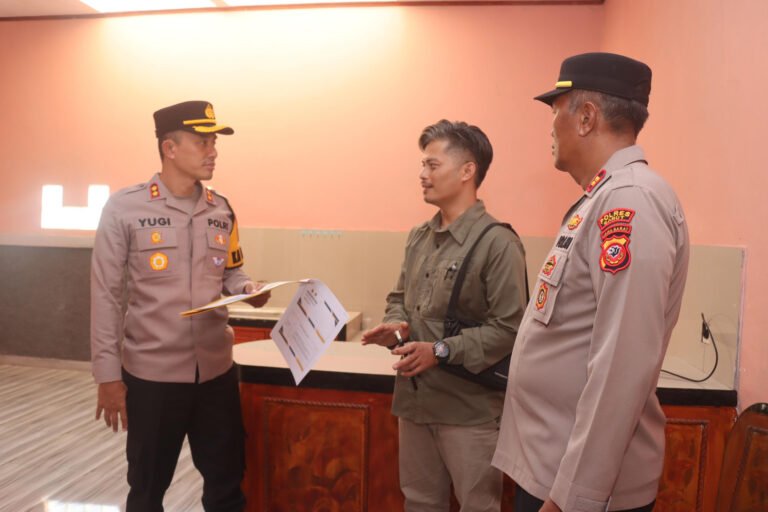 Kapolres Garut Tinjau Dapur SPPG, 3.500 Porsi Makanan Siap Didistribusikan ke 51 Sekolah