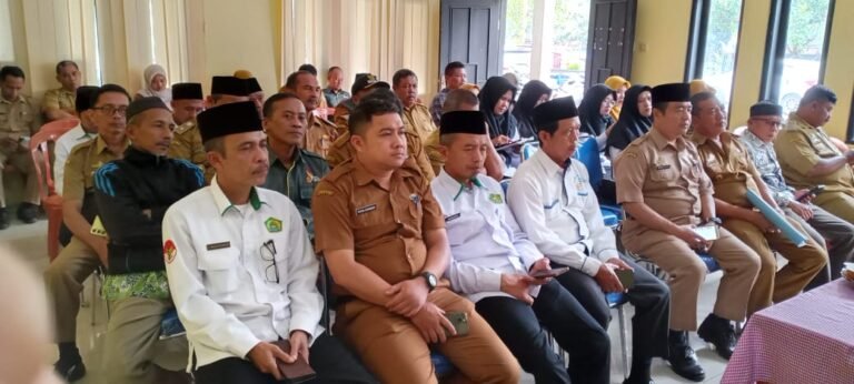 Polsek Sukadana Datang Sampaikan Himbauan Kamtibmas di Rakor Tingkat Kecamatan