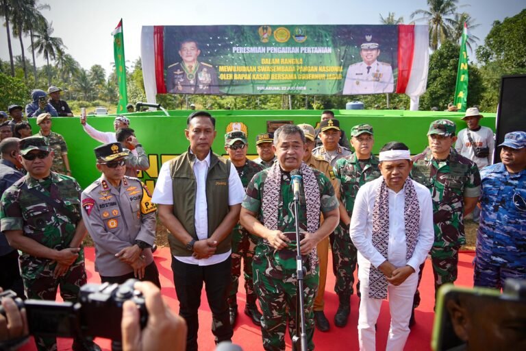 Kapolda Jabar Hadiri Peresmian Sarana Pengairan Pertanian Bersama KASAD dan Gubernur Jabar di Sukabumi