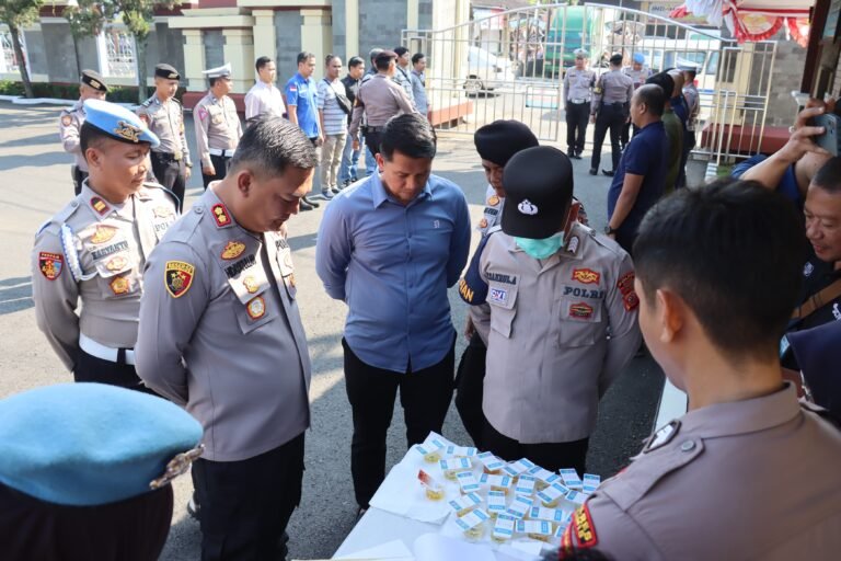 Tes Urine Mendadak Polres Ciamis: Komitmen Tanpa Toleransi Berantas Narkoba dari Internal