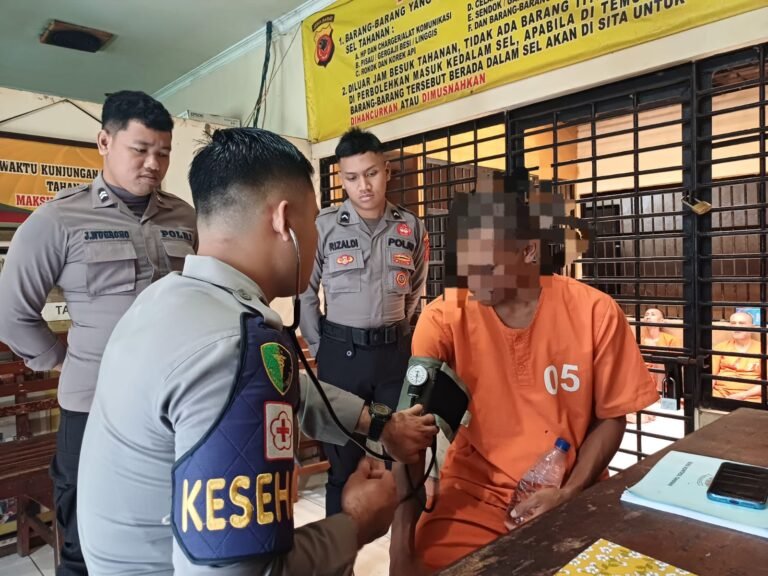Pelayanan Prima, Dokkes Polres Ciamis Intens Lakukan Pemeriksaan Kesehatan Tahanan