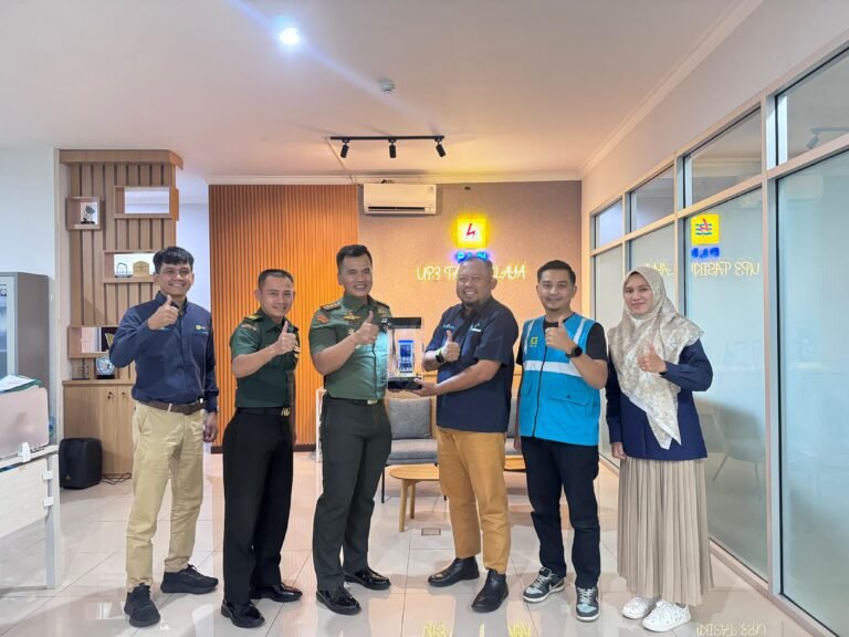 Jelang HUT RI Ke – 80 Tahun, PLN Tasikmalaya Sinergi dengan Kodim 0612 Tasikmalaya Wujudkan Layanan Listrik Andal dan Aman