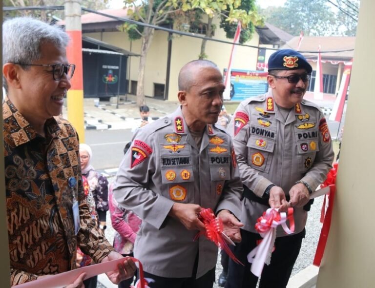 Kapolda Jabar Resmikan Gedung TIK Sat Brimob Polda Jabar