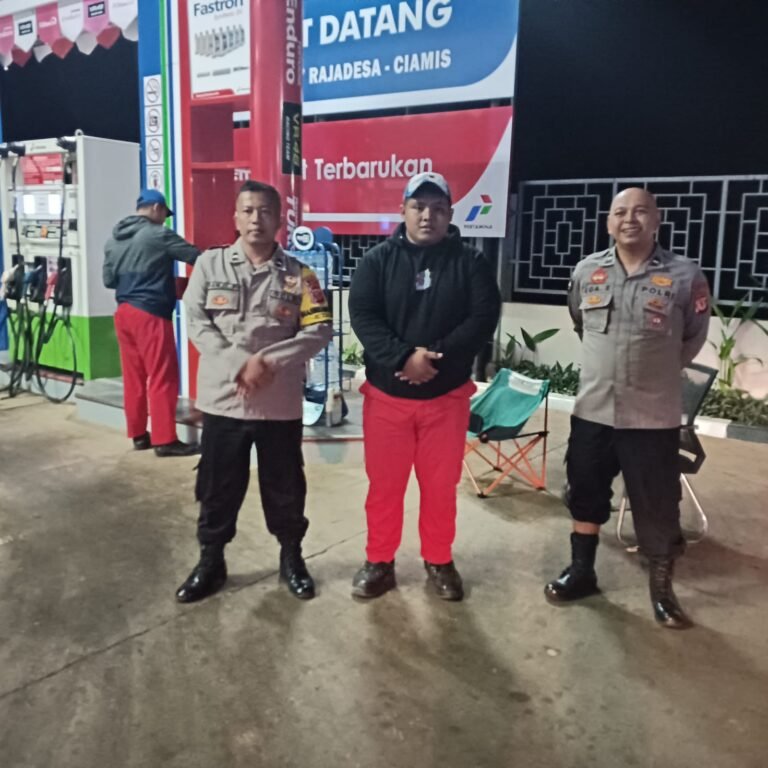 Berikan Rasa Nyaman, Polsek Rajadesa Polres Ciamis Intens Patroli KRYD ke Pemukiman Warga