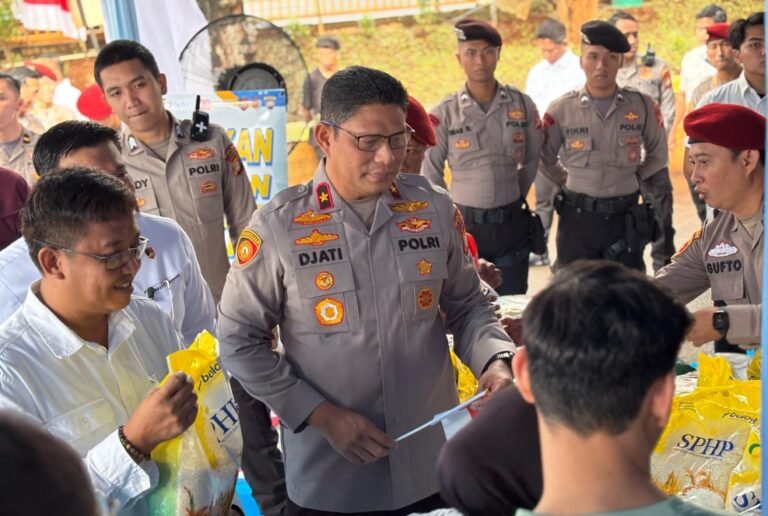Polda Metro Jaya Gelar Gerakan Pangan Murah, Sediakan Beras Harga Terjangkau untuk Warga