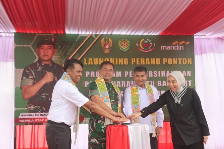 Kapolres Garut Dampingi KASAD Launching Pembersihan Situ Bagendit