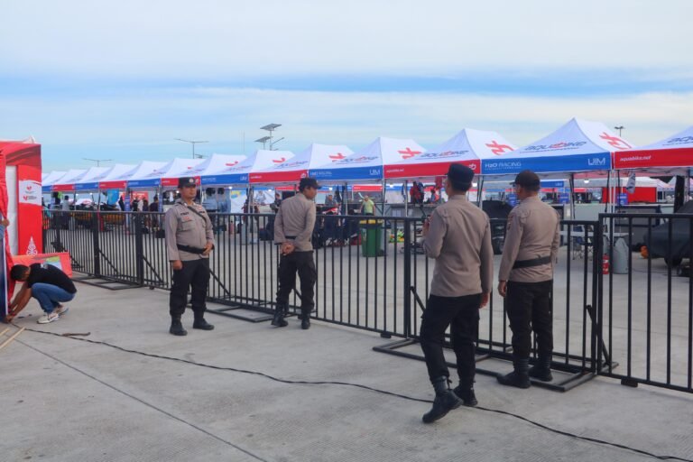Polda Sumut All Out Amankan Event Internasional Aquabike dan F1 Powerboat di Balige