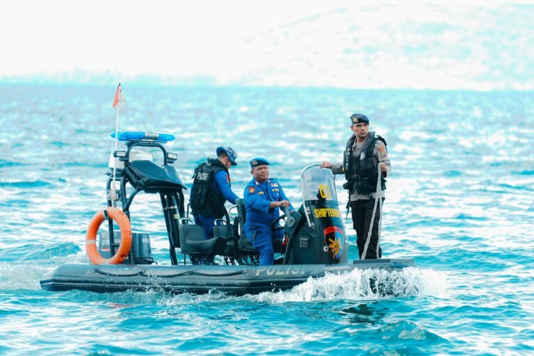 Polda Sumut Sukses Amankan Pengumuman Juara Endurance Aquabike Toba 2025