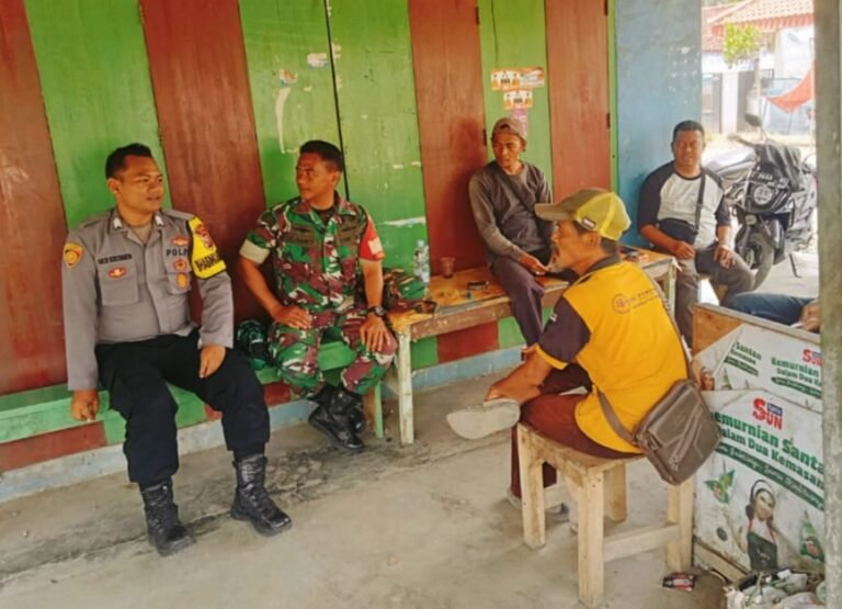 Polsek Lakbok Sambangi Pasar Cikawung, Kapolres Ciamis Tekankan Antisipasi Premanisme dan Pentingnya Sinergi Jaga Kamtibmas