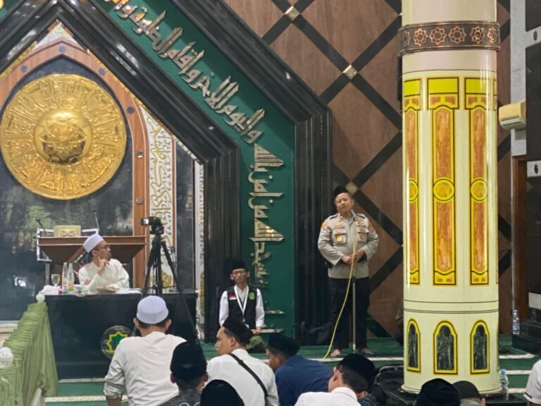 Polres Ciamis Gelar Doa Bersama di Masjid Agung, Wujud Kepedulian Polisi terhadap Masyarakat dan Keselamatan Bangsa