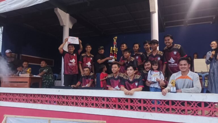 Polsek Ciamis Kawal Grand Final Turnamen Sepak Bola Pordes Sadananya, Kapolres Tekankan Pentingnya Keamanan dalam Kegiatan Olahraga Masyarakat
