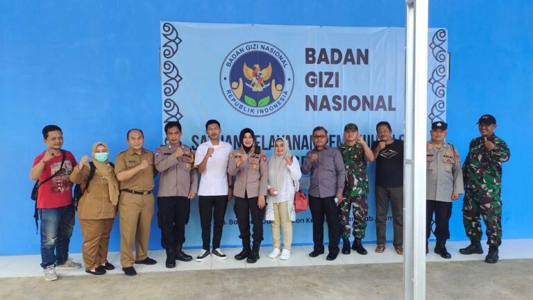 Polsek Kawali Polres Ciamis Turun Langsung Pantau Program MBG di Desa Bayasari